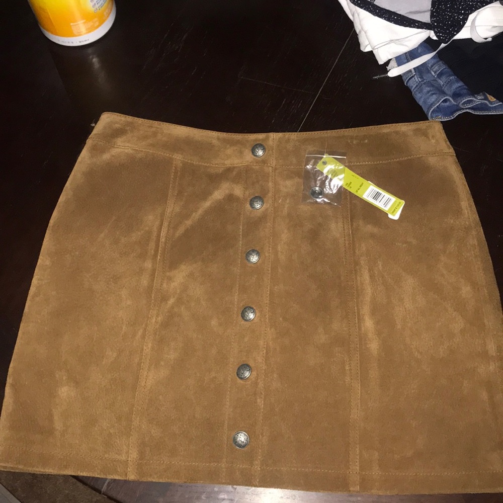 NWT Gianni Bini Darcy Skirt